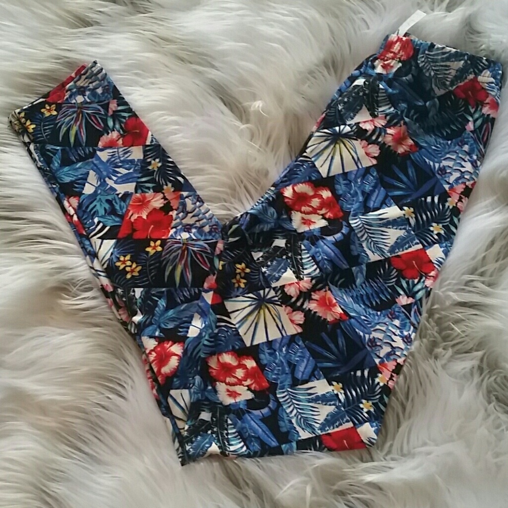 My Amelia James One Size Leggings.